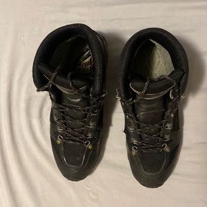 Aku boots, mens size 9.5.